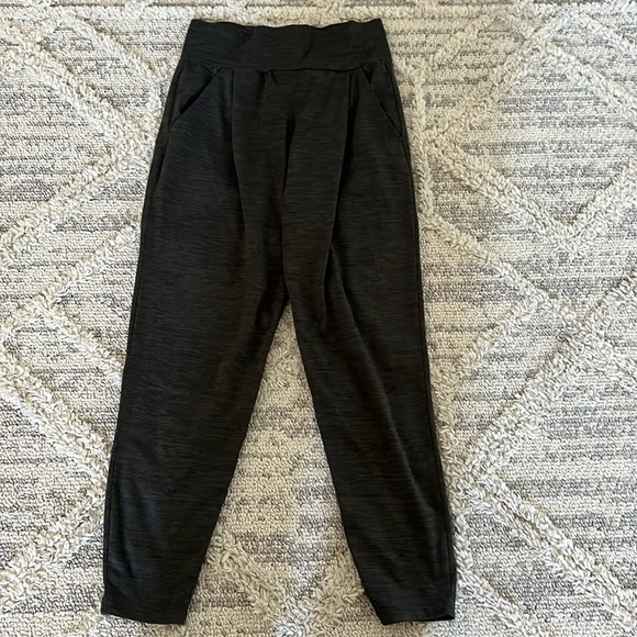 Vuori Lux at Ease Pants - Picture 1 of 3